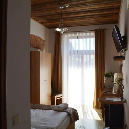 Pergamin 3* Krakow