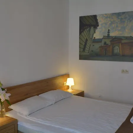 Aparthotel Pergamin 3*