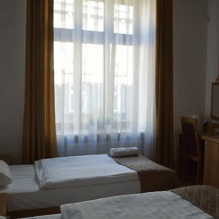 Aparthotel Pergamin 3*