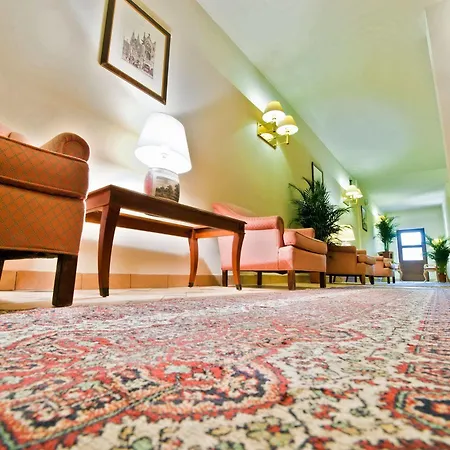 Miodosytnia Lejlighedshotel 3*