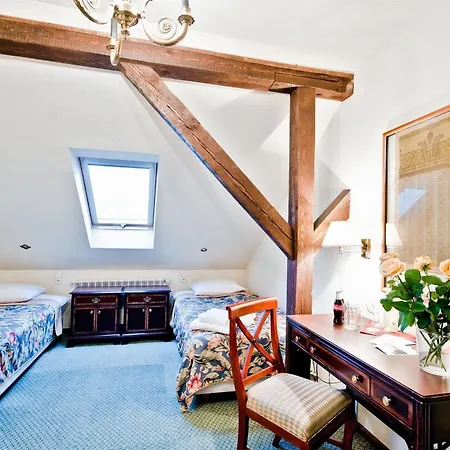 Miodosytnia Lejlighedshotel 3*