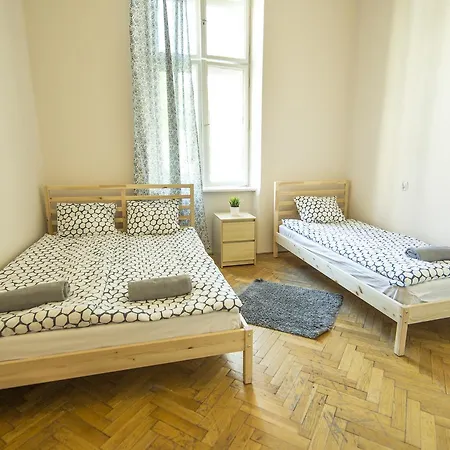 Pijarska 3 Apartment *