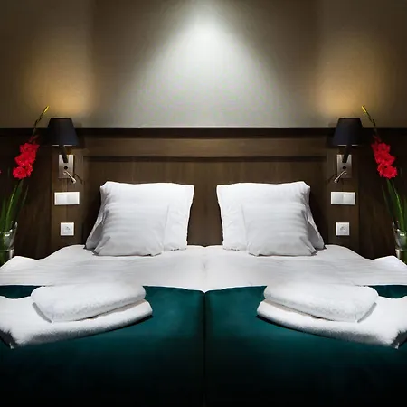 Hotel Residence Szary 3*