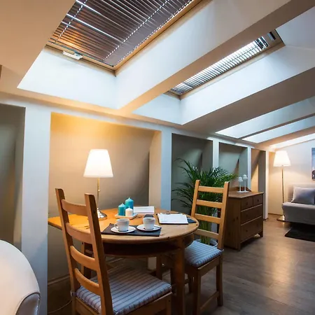 Apartwawel 5*