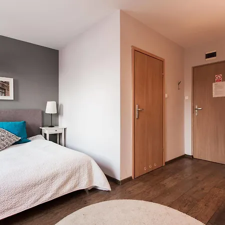 Apartwawel Hotel