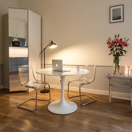 Angel House Apartament *