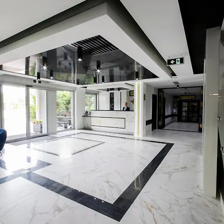 Kontrast 4* Krakow