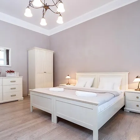 Elegant 2*
