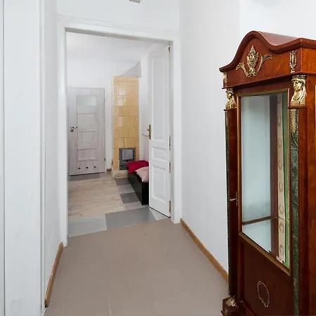 Lucky Penny Apartment *