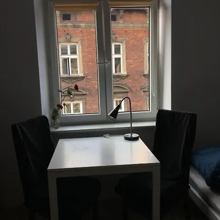 T&t & Hostel Krakow