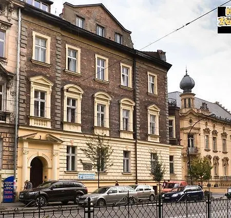 Hotel Zodiakus 2*