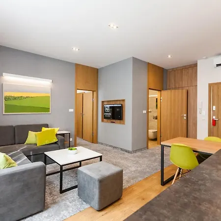K4 Aparthotel