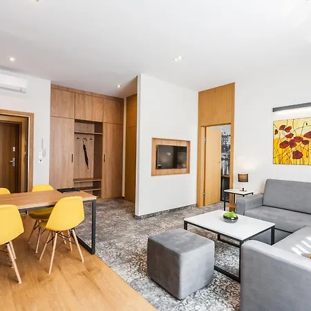 K4 Aparthotel