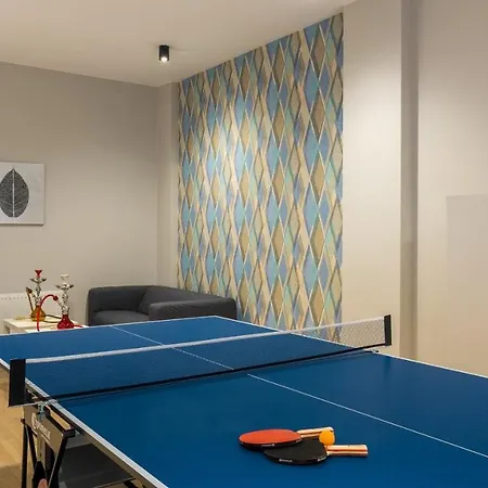 Jacuzzi Party & Event Space Up To 40 *