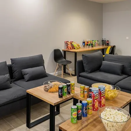 Jacuzzi Party & Event Space Up To 40 Apartment Krakow