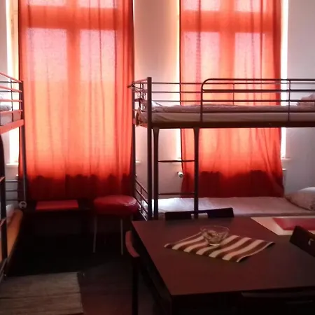 Art Hostal
