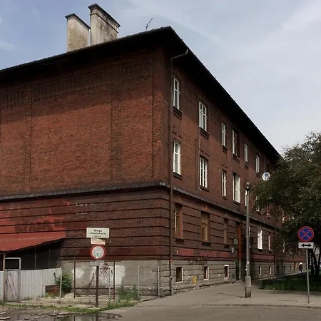 Penguin 1213 On Bosacka Street Apartment