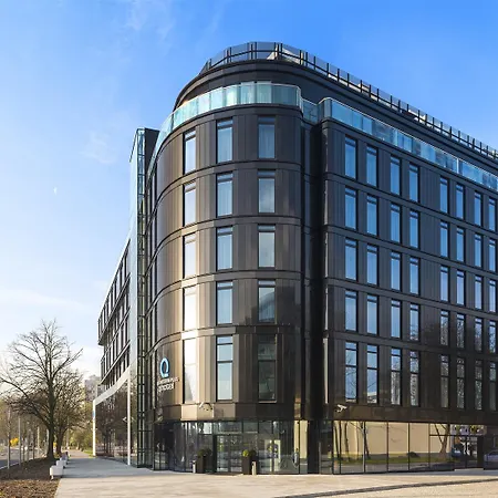 Q Hotel 4*