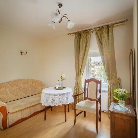 Camea Aparthotel 3*