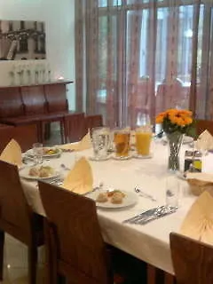 H6 Major Travel & Business, Free Parking Hotel Krakau