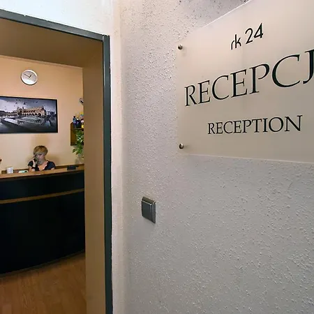 Hotel Krasickiego 24