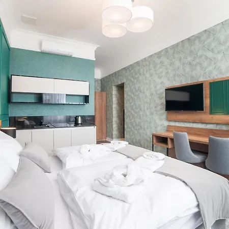 Vinfort 3* Krakow