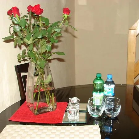 Pokoje Goscinne Victoria Apartment *
