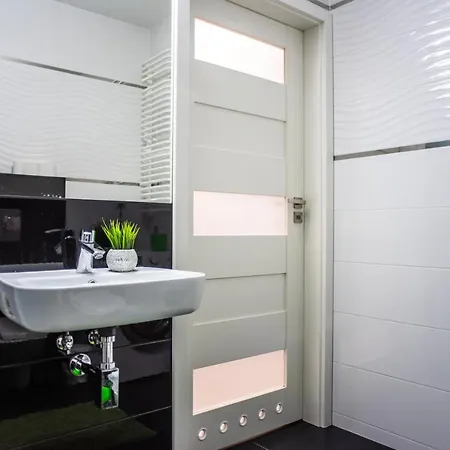 Przy Mocaku Apartament *