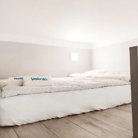 Apartment Lajkonik In Cracow City Centre By Apart Service Krakow
