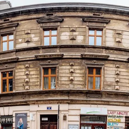 Hostel T&t & Krakow