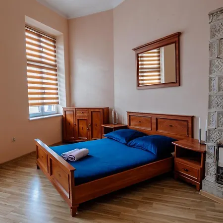 Hostel T&t &