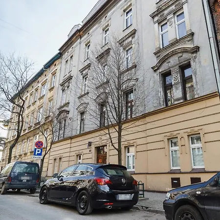 Kollataja By Renters Apartment *