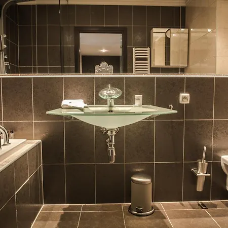Tarasy Verona * Krakow