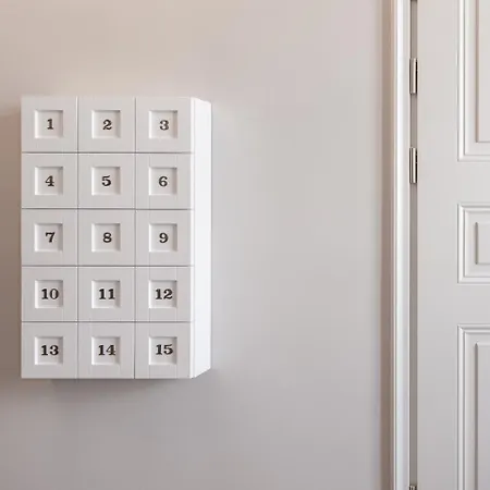 Palace Apartment *