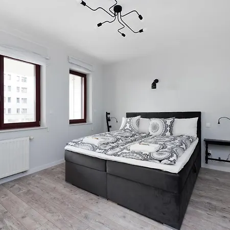 Ludwinowska11 Apartament *