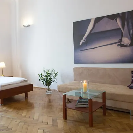 Bed & Breakfast Tango House Bed & Breakfast 3*
