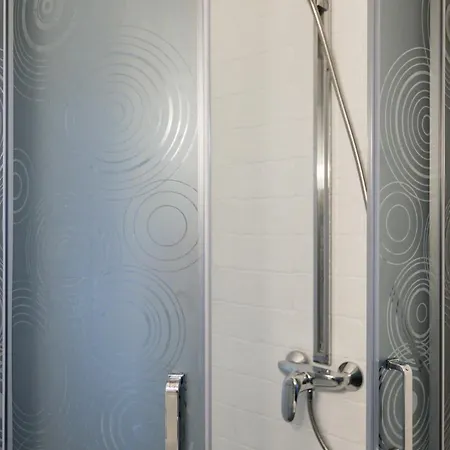 Aparthotel Modern In Old City 3*