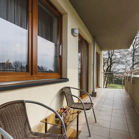 Osiedle Pod Debem Apartment Krakow