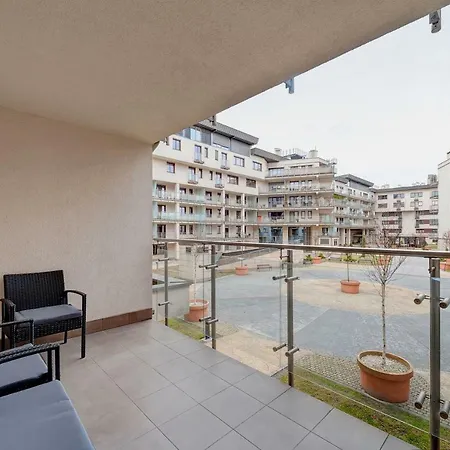 Apartament Ludwinowska11 *