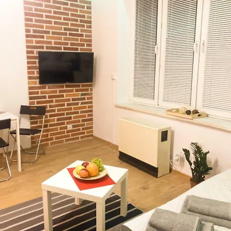 Fox Center Apartment