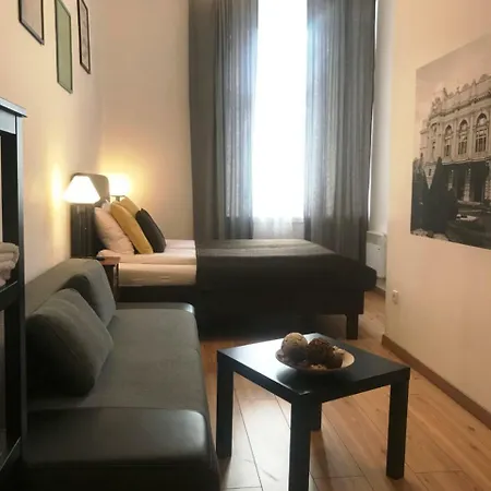 Amber Guest Apart Otel