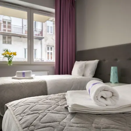 Playroom Hotel apartamentowy *