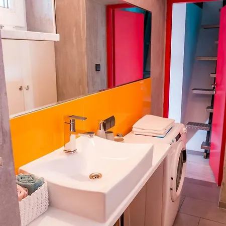 Apartment Neoteric