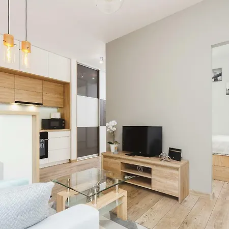 Apartment Tauron Arena Elegant Dabska By Renters