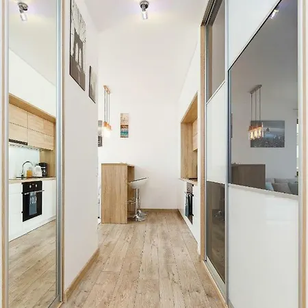 Apartment Tauron Arena Elegant Dabska By Renters Krakow