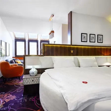 Parkside Old Town 3*