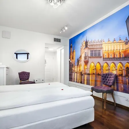 Apartahotel Parkside Old Town 3*