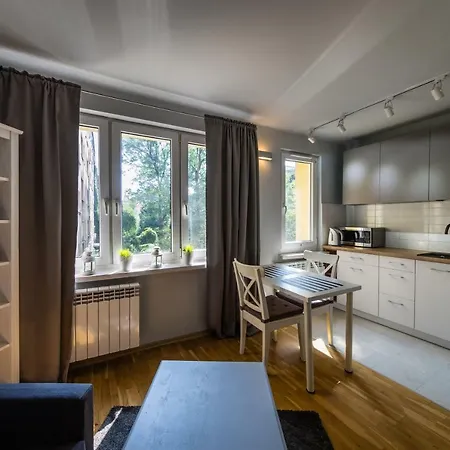 Krolewska Apartment *