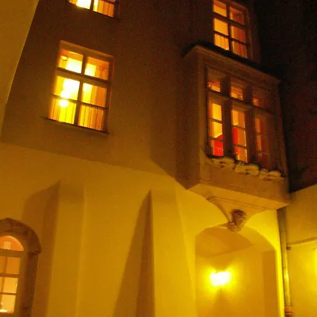 Hostel Heynow Rooms, And In Center Krakow