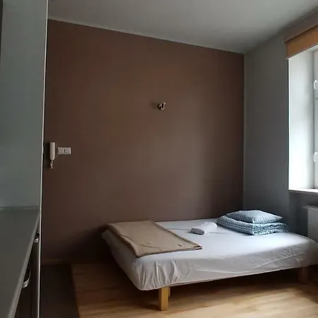 999 Aparthostel Hostel